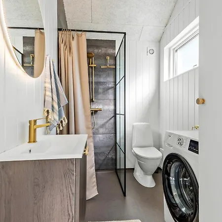 2 Bedroom Gorgeous In 펜션 *