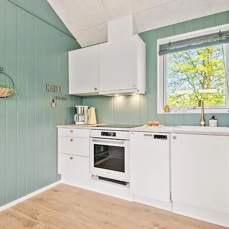 2 Bedroom Gorgeous In 펜션 기브