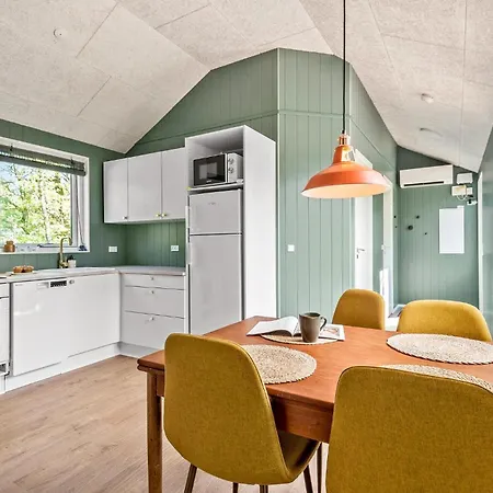 2 Bedroom Gorgeous In 펜션 *